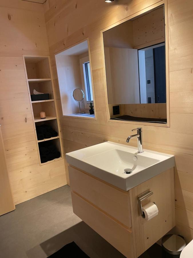 Mondholz Ferienwohnung Andermatt Exterior photo