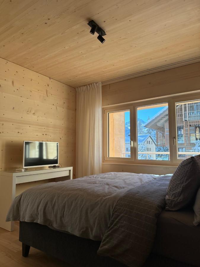 Mondholz Ferienwohnung Andermatt Exterior photo